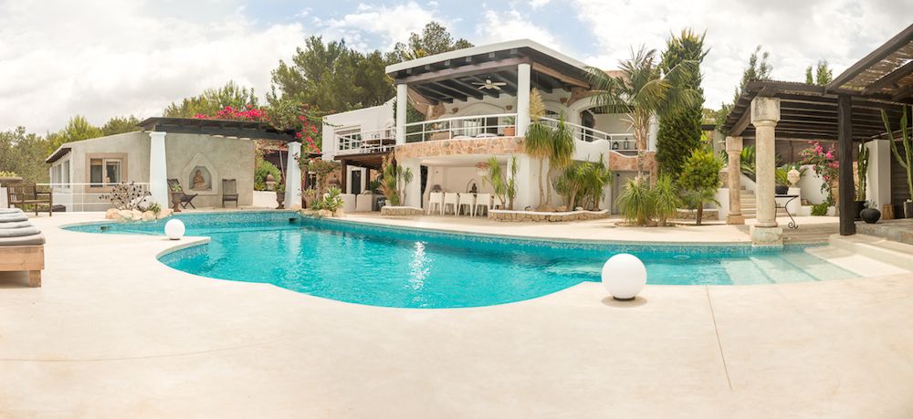 San Augustin villa met verhuur licentie, 7 slaapkamers.