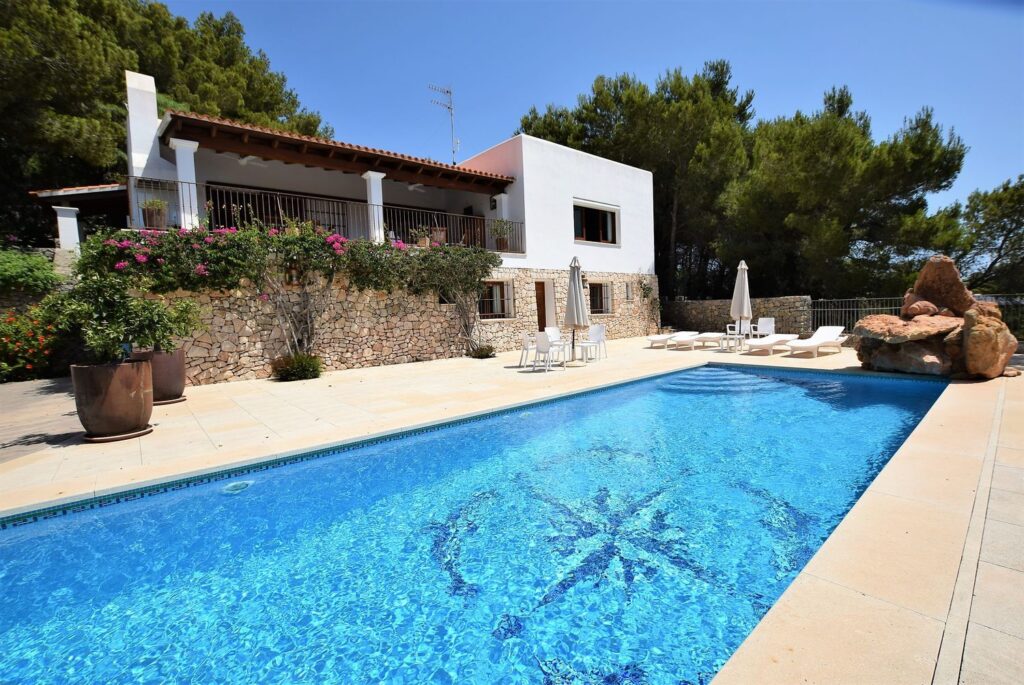 Prachtig huis in klassieke stijl in Cala Mastella